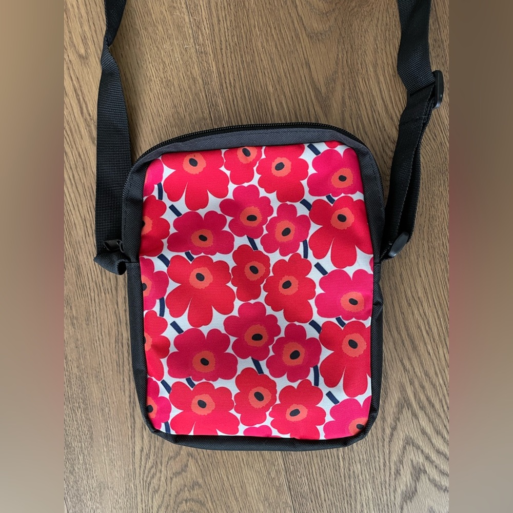 Floral Crossbody Bag - Red and Black